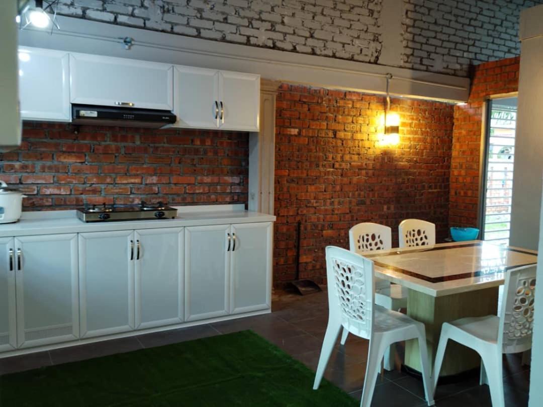 Destini Akef Villa 2 Pantai Cenang  Exterior foto